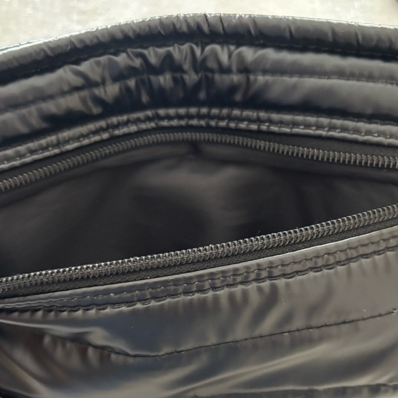 Think Rolyn Crossbody Bag - Picture 6 of 11